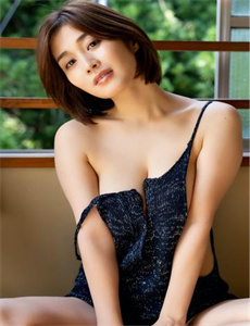 《日本优女》