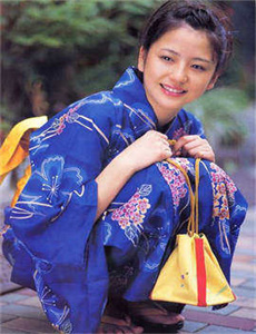 《欧美成人视频》