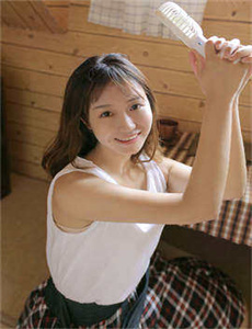 《18禁女裸乳扒开腿免费视频爽》