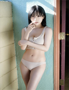 《远藤绫》